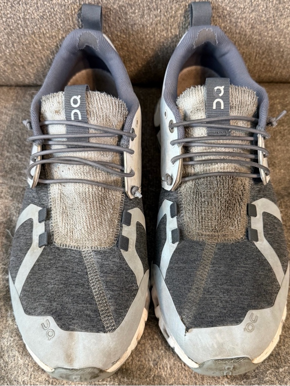 On Cloud 5 Terry Women’s Gray Running Shoes Size W8.5